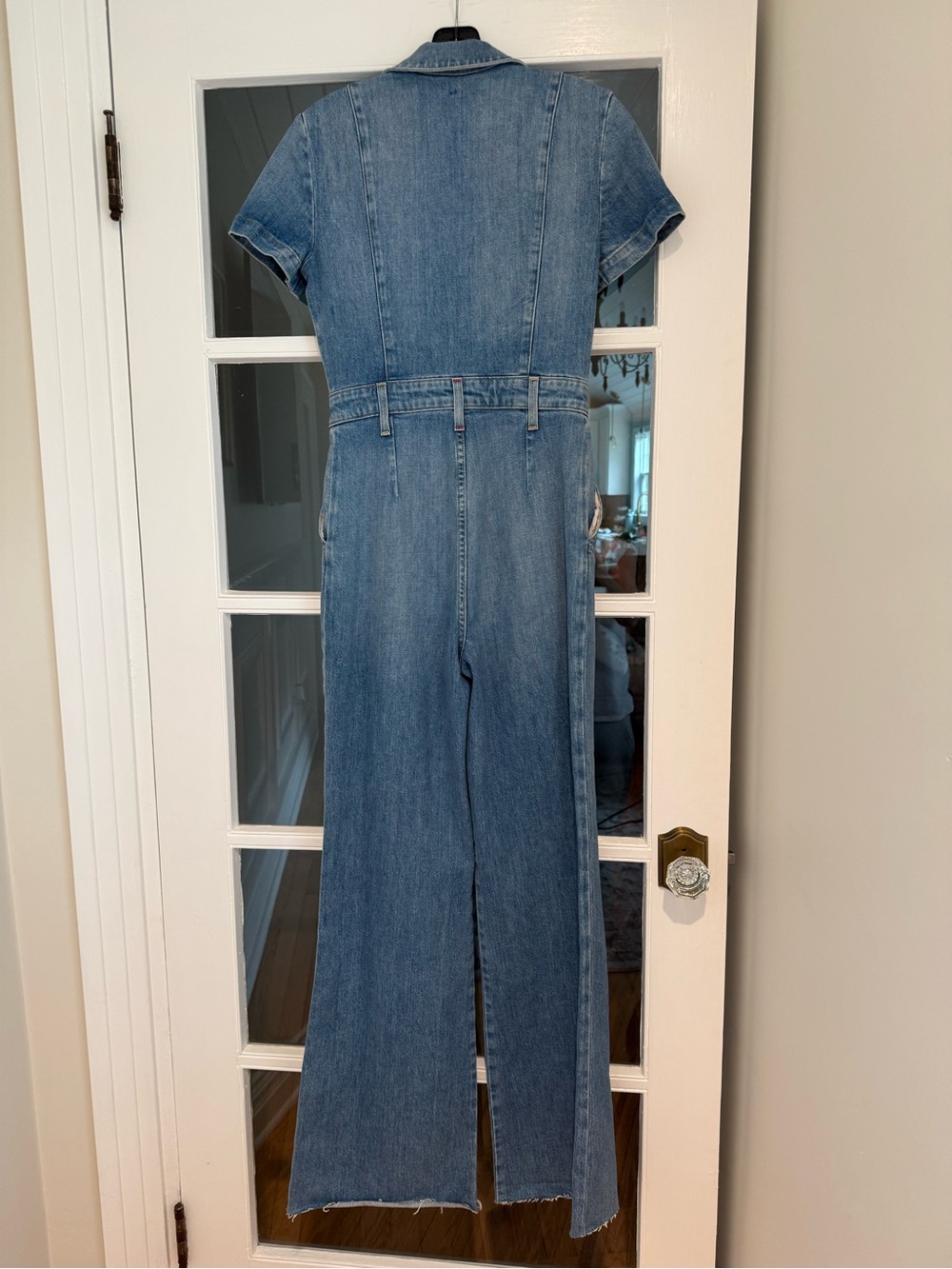Alice + Olivia “Gorgeous” Denim Jumpsuit w Raw Hem, Size 27 - Picture 10 of 12